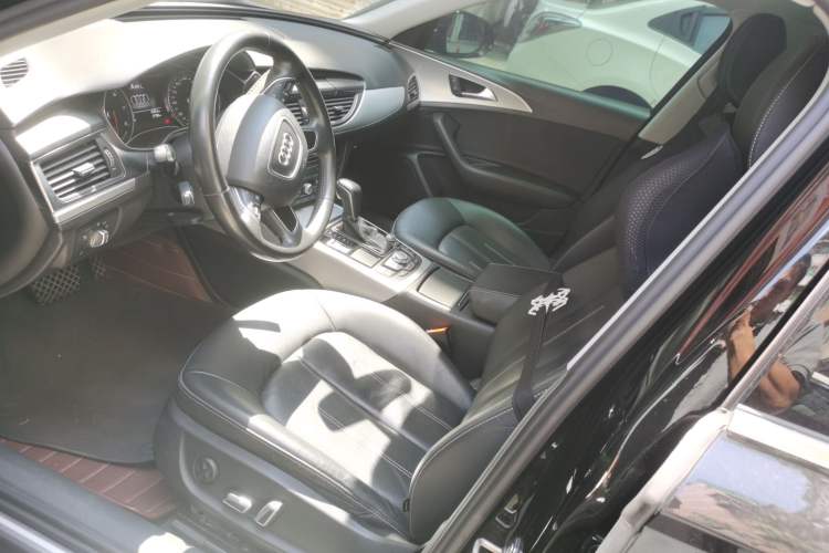 Used Audi A6L 2018 30th Anniversary Edition 35 TFSI Fashion Model
