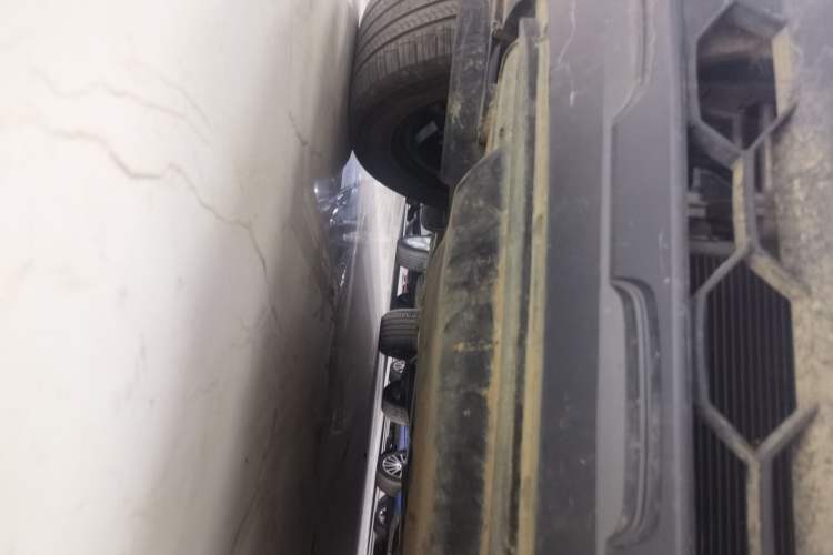 Used Volkswagen Tiguan L 2020 330TSI Automatic Two-Wheel Drive Panoramic Comfort Edition China VI Standard