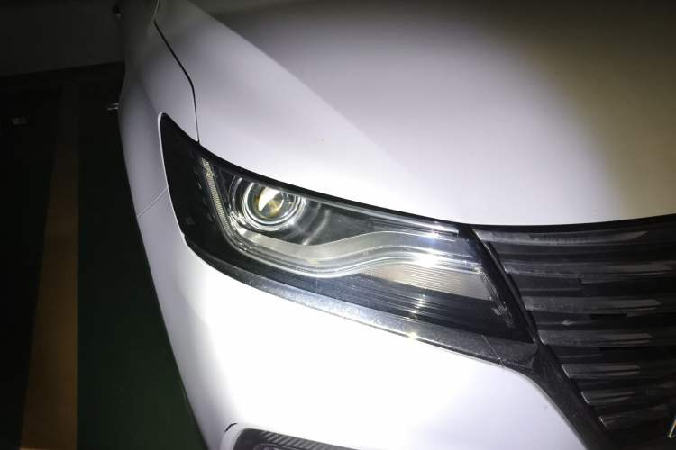 Used Roewe RX5 2020 20T Automatic 4G Connected Million Edition