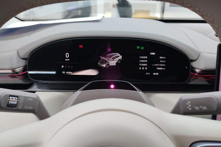 Used Zeekr 7X 2025 75 kWh Rear-Wheel Drive Intelligent Driving Version
