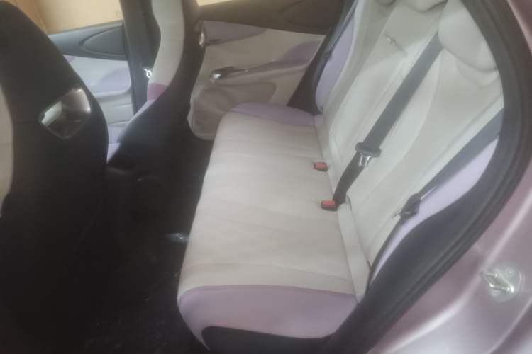 Used BYD Dolphin 2023 420 km Fashion Edition
