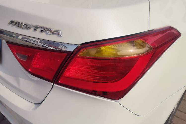 Used Hyundai Mistra 2014 1.8L Automatic Smart GLS