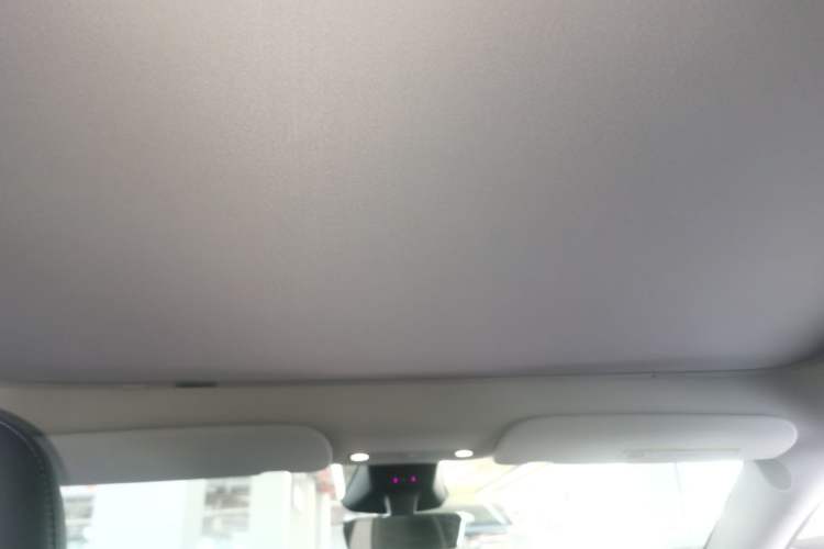 Used Tesla Model Y 2024 Long-Range All-Wheel-Drive Version