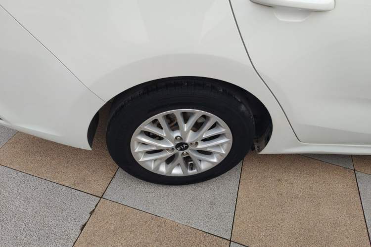 Used Kia K2 2017 Sedan 1.4L Automatic GLS
