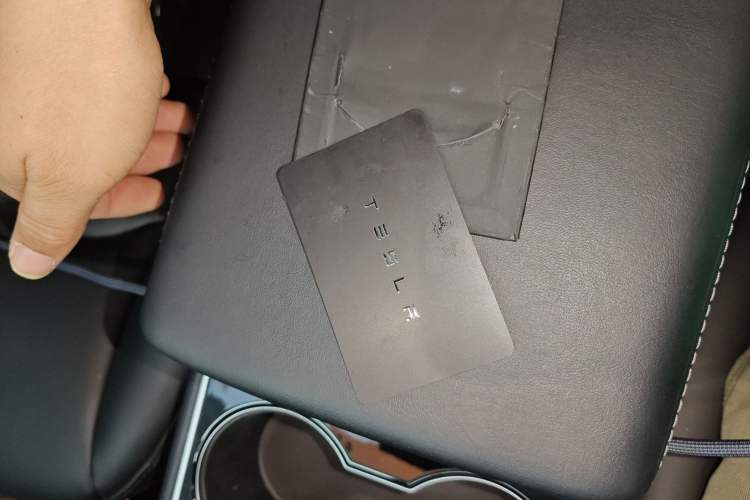 Used Tesla Model 3 2019 Standard Range Rear-Drive Upgraded Version
