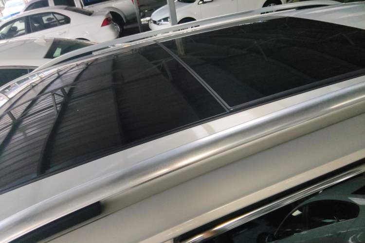 Used Volkswagen Tiguan L 2018 Facelift 330TSI Automatic Two-Wheel Drive Luxury Edition