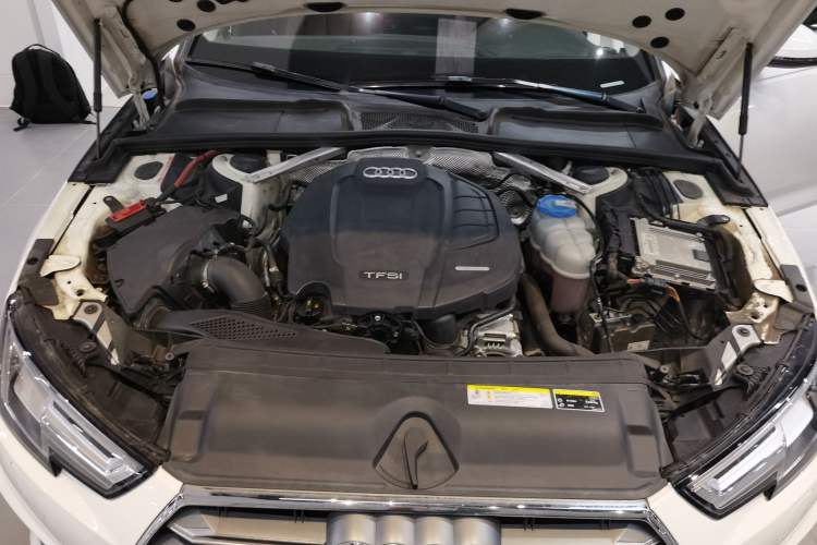Used Audi A4L 2019 40 TFSI Fashion Version China V
