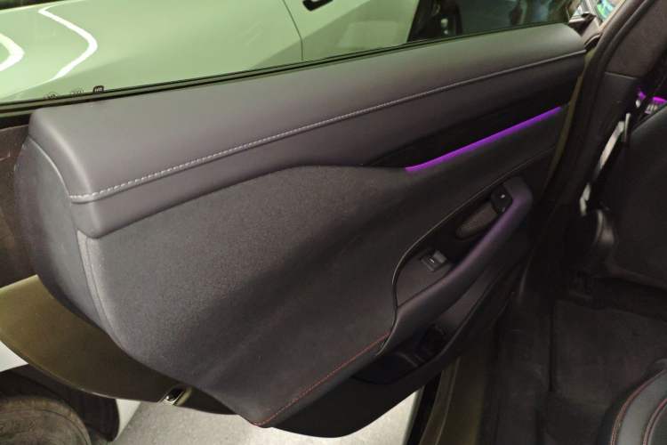 Used  SU7 2024 Four-Wheel Drive Ultra-Long Range Advanced Intelligent Driving Max Edition
