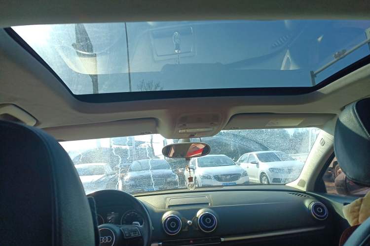 Used Audi A3 2014 Limousine 35 TFSI Automatic Comfort Model
