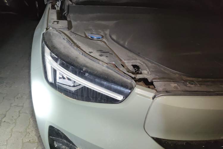 Used Volvo XC40 New Energy 2023 Four-Wheel-Drive High-Performance Version
