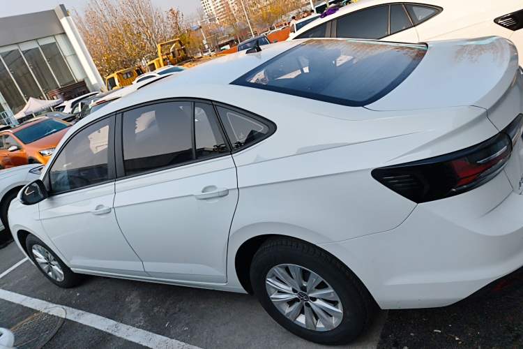 Used Volkswagen Lavida 2023 New Rui 1.5L Automatic New Yi Edition
