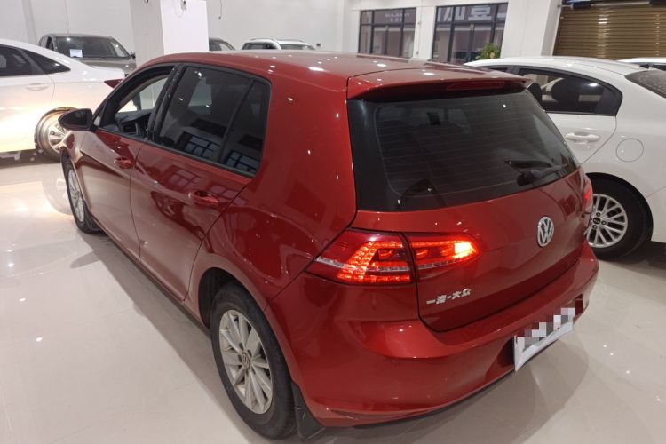 Used Volkswagen Golf 2016 1.6L Automatic Fashion Model