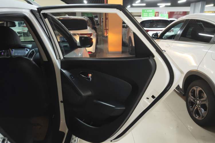 Used Hyundai ix35 2012 2.0L Automatic 4x4 Prestige Edition GLS