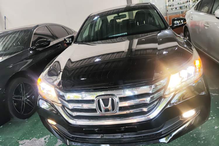 Used Honda Accord 2014 2.4L EX Luxury Edition
