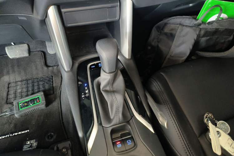 Used Toyota FRONTLANDER 2022 2.0L CVT Leading Edition