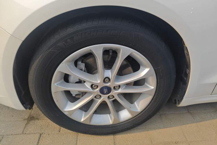 Used Ford Mondeo 2018 EcoBoost 180 Smart Control Fashion Model China VI Standard