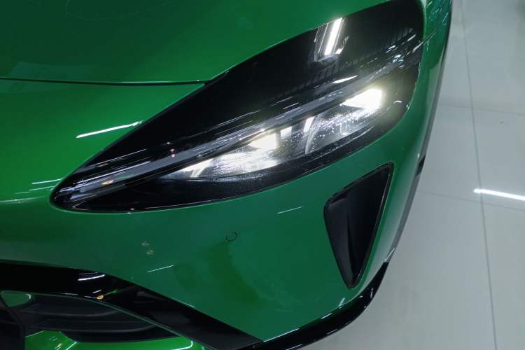 Used  YU7 2025 Ultra-Long Range Rear-Wheel Drive Version
