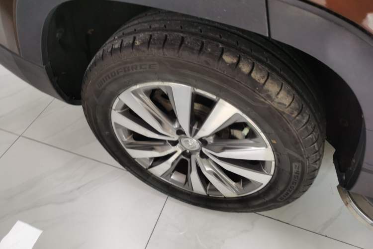 Used Changan CS95 2017 2.0T Two-Wheel Drive Zhituo Edition