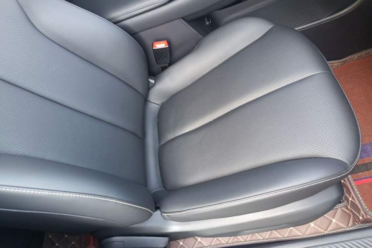 Used Baojun Yunhai 2024 140km Plug-in Hybrid Version