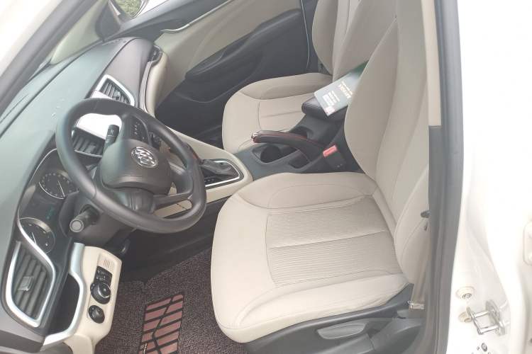 Used Buick GT 2015 15N Automatic Entry-Level Trim
