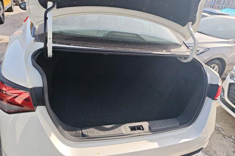 Used Nissan Sylphy 2020 Revised Version 1.6L XL CVT Smart Enjoyment Edition
