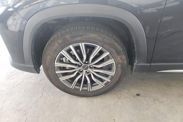 Used Jetour X90 PLUS 2024 1.6TD DCT Family Fun Edition 7 Seats
