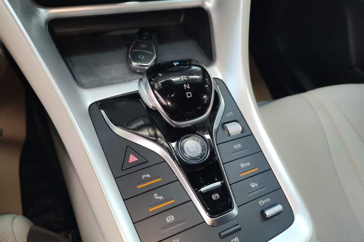 Used BYD Song Pro New Energy 2023 Champion Edition DM-i 110KM Excellence Model
