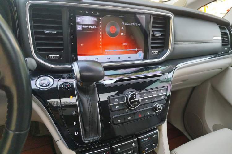 Used GAC Trumpchi M8 2018 320T Luxury Edition
