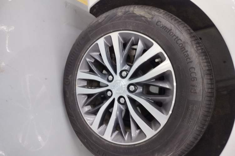 Used Buick GL8 2023 ES Lu Zun Comfort Model