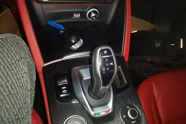 Used Alfa Romeo Stelvio 2020 2.0T 280HP Luxury Edition