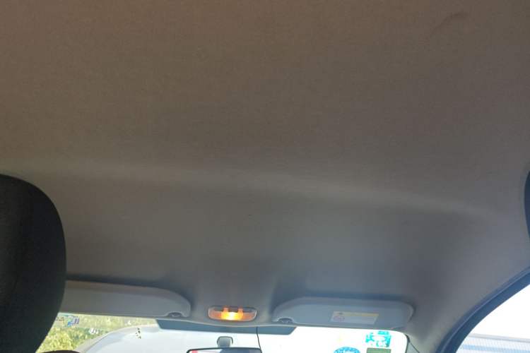 Used Peugeot 301 2014 1.6L Manual Comfort Edition
