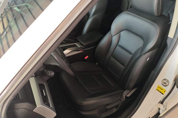 Used Geely Auto Emgrand X7 Sport 2016 1.8TD Automatic Smart Connectivity Version