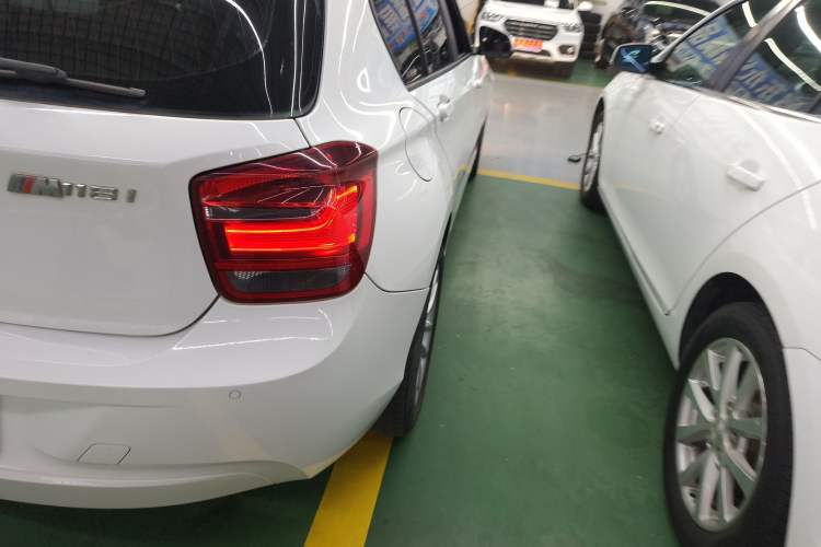 Used BMW 1 Series 2013 Facelifted 118i Leading Edition
