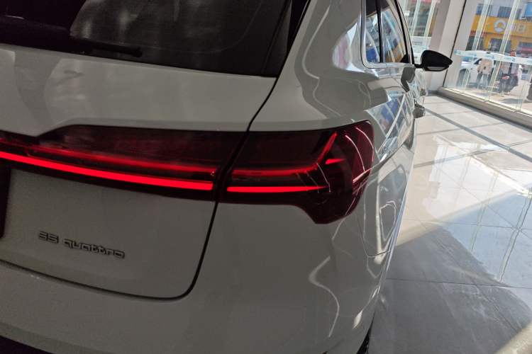 Used Audi e-tron 2019 55 quattro Fashion Edition
