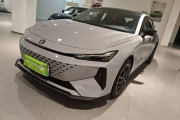 Used Changan UNI-V iDD 2024 Blue Whale Smart Electric iDD 136km Luxury Model