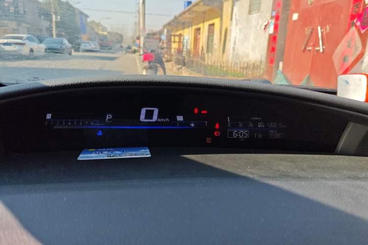 Used Honda Jade 2016 1.8L Automatic Comfort Elite Version 5 Seats