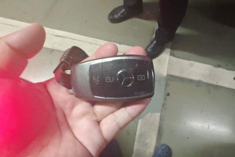 Used Mercedes-Benz E-Class New Energy 2022 Restyled E 350 e L Plug-in Hybrid Sports Sedan
