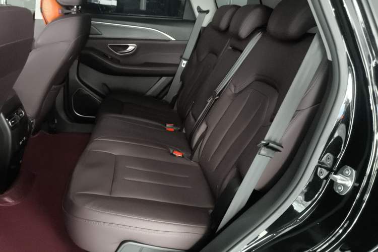 Used Jetour X90 PLUS 2024 1.6TD DCT Villa PRO 5-Seater
