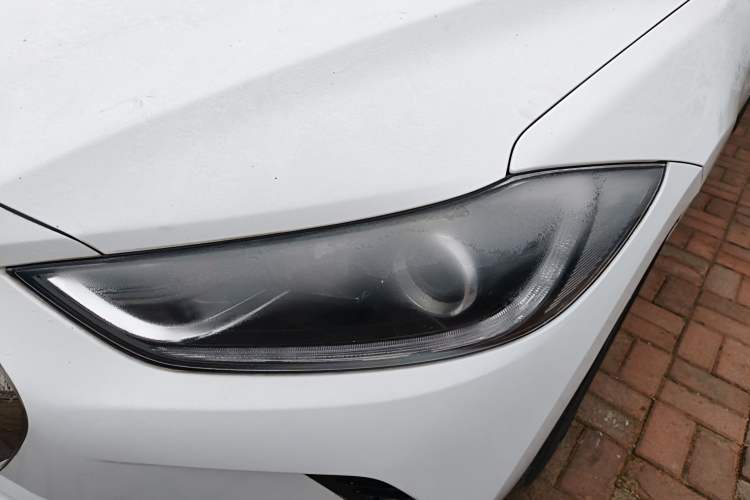 Used Hyundai Elantra 2016 1.6L Automatic ZhiXuan – Elite Version
