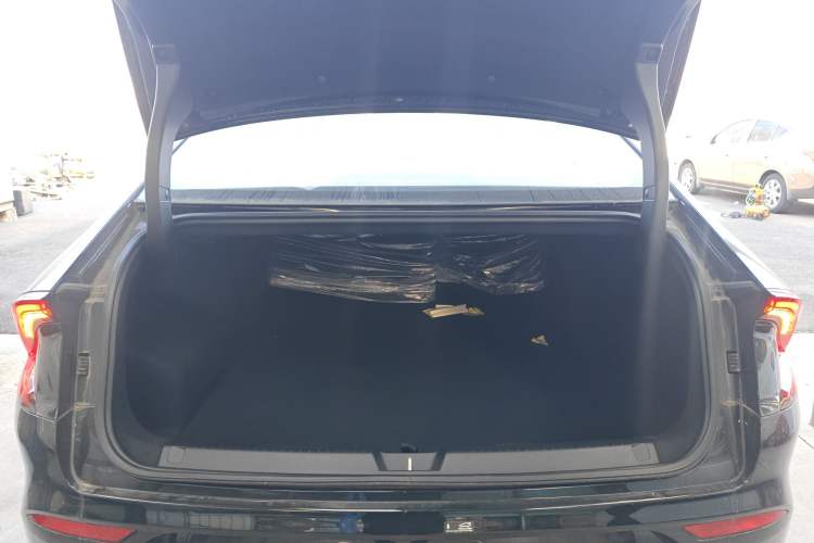 Used Wuling Xingguang 2025 70km Smart Standard Version
