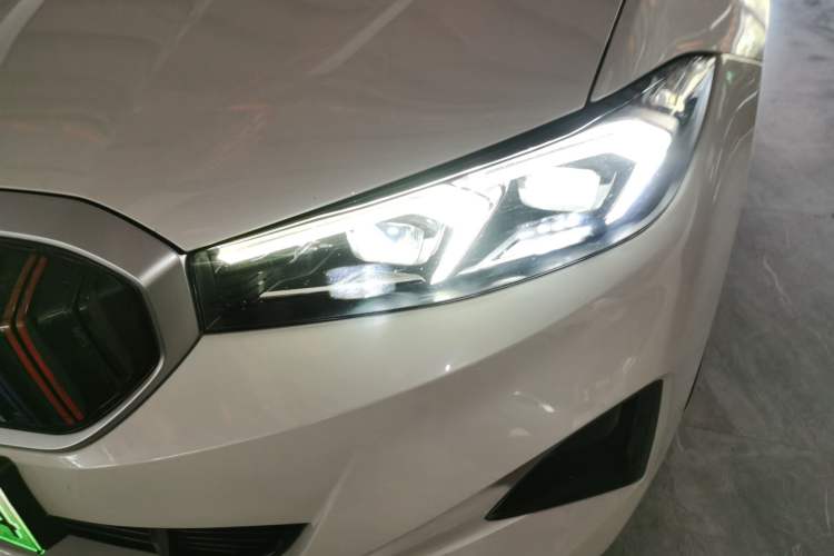 Used BMW i3 2022 eDrive 35 L
