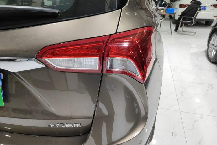 Used Buick Envision 2019 20T Two-Wheel Drive Elite Version China VI Standard
