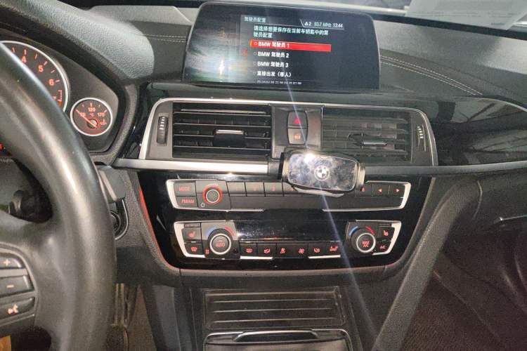 Used BMW 3 Series 2018 320Li xDrive Fashion Model
