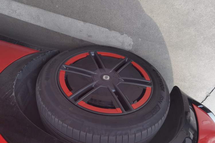 Used  YU7 2025 Ultra-Long Range Rear-Wheel Drive Version
