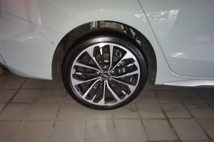 Used Audi A3 2025 A3L Limousine 35TFSI Prestige Edition + Luxury Selection Package
