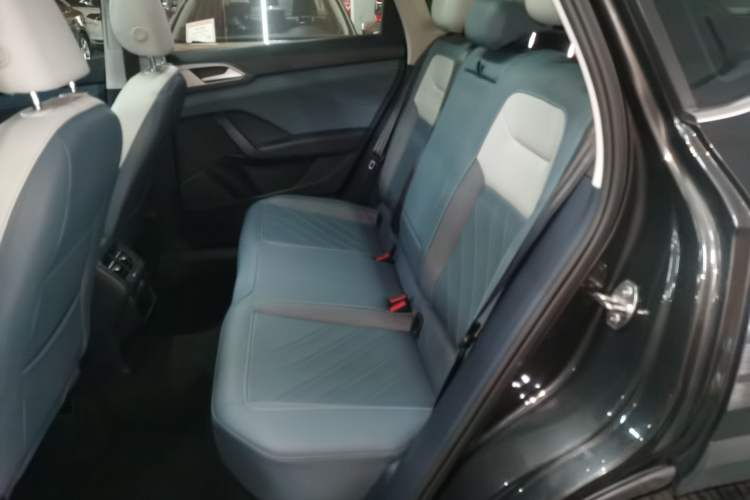 Used Volkswagen Tharu 2024 300TSI Two-Wheel-Drive Full Moon Edition