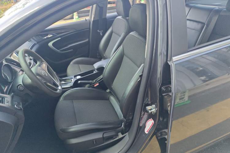 Used Buick Regal 2015 1.6T Leading Technology Model
