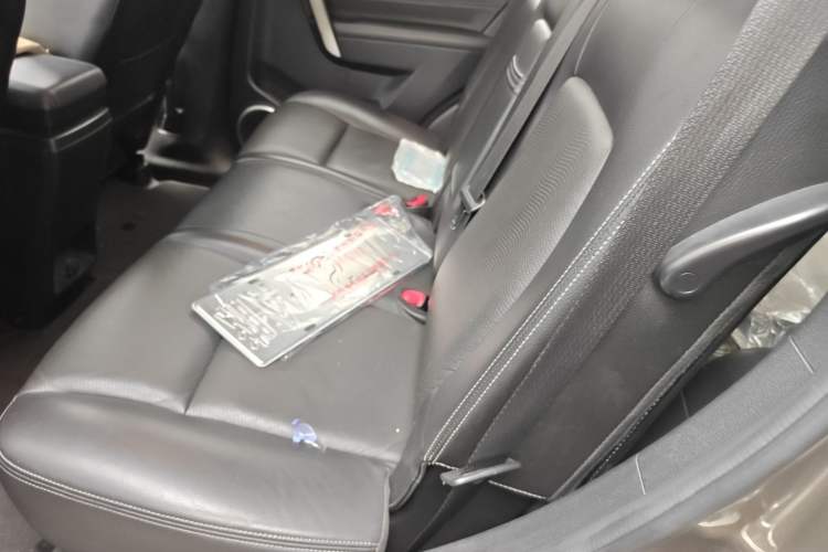 Used Chevrolet Captiva 2015 2.4L Two-Wheel Drive Urban Version 7 Seats
