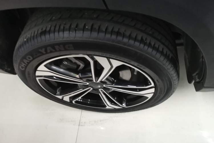 Used  L7 2024 1.5T 115 km PLUS Dragon Edition