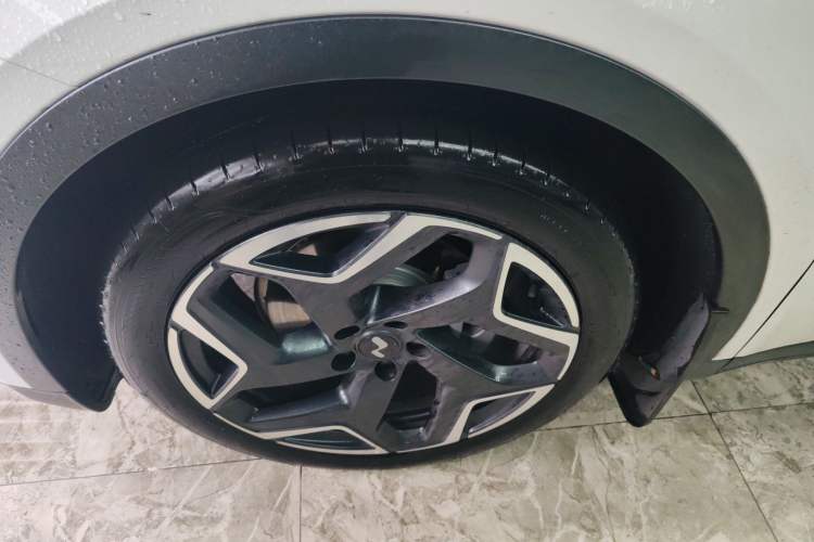 Used ONVO L60 2024 60 kWh Rear-Drive Version